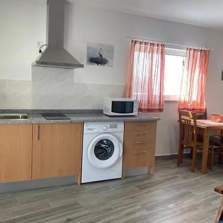 Semesterbostad Monte Cerejas