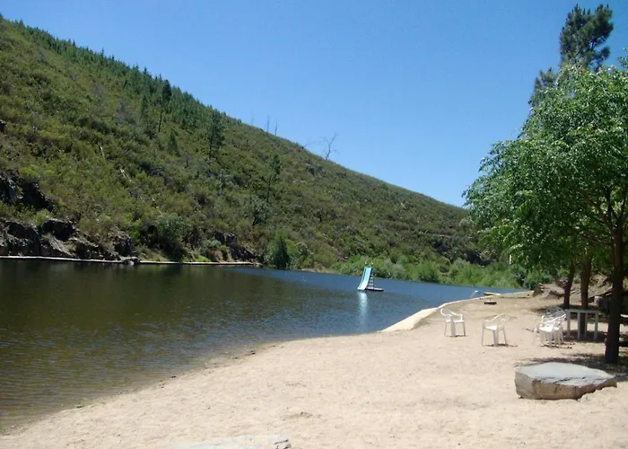 Monte Cerejas 度假居 Montes da Senhora